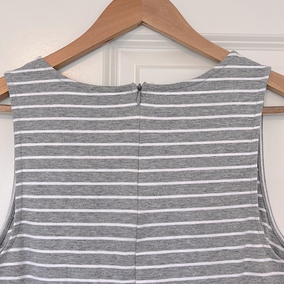 Old Navy Pleated Gray and White Striped Dress - Picture 6 of 7
